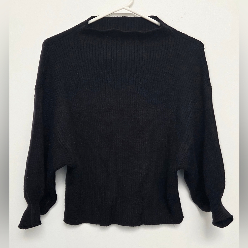 Line & Dot Black Mock Neck Sz Xsmall  Puff Sleeve Viscose Blend Sweater Blosue
